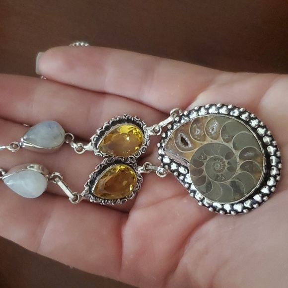 New Ammonite Fossil, Rainbow Moonstone & Citrine 925 Silver Necklace. - Picture 6 of 12